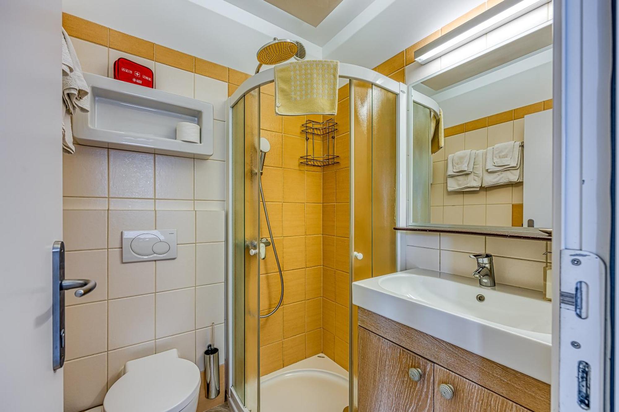 Debeli Rtic Apartments - Happy Rentals 안카란 외부 사진